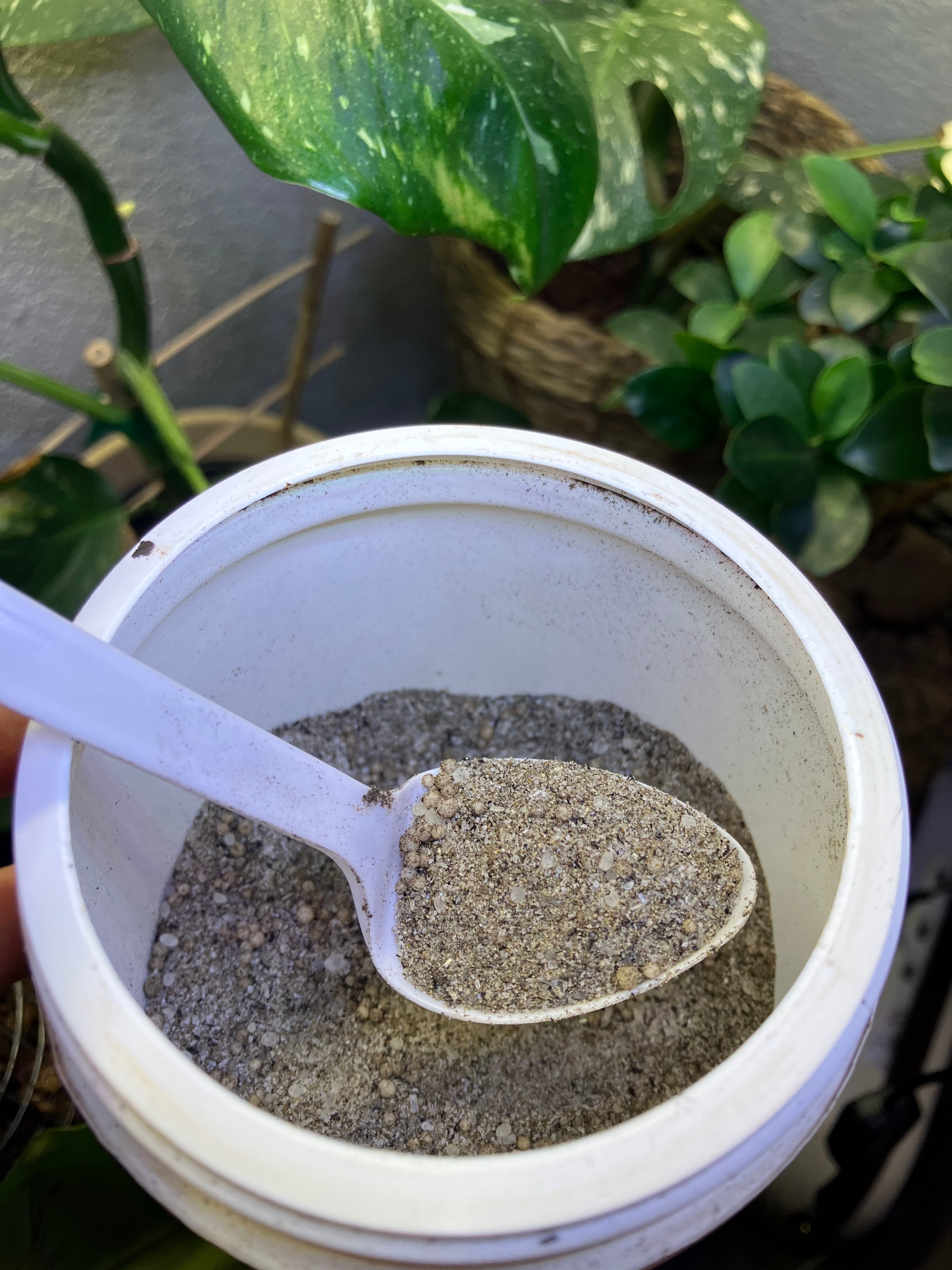 FERTILIZER 💩